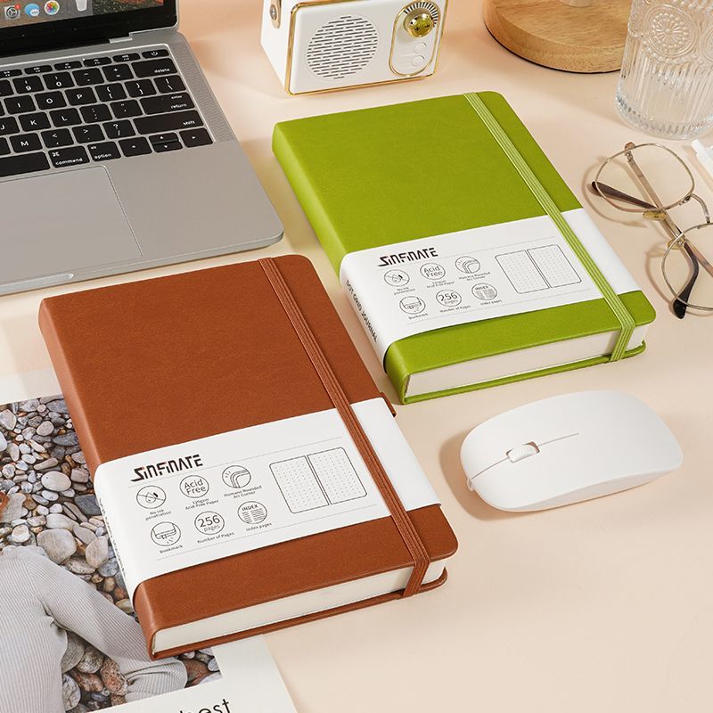 Notebook Dotted A5 - Cuaderno A5 도트 노트북 불렛 하드커버